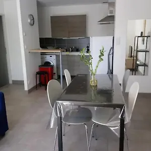  Appartement Proche Du Groupama Stadium Et Zi Meyzieu